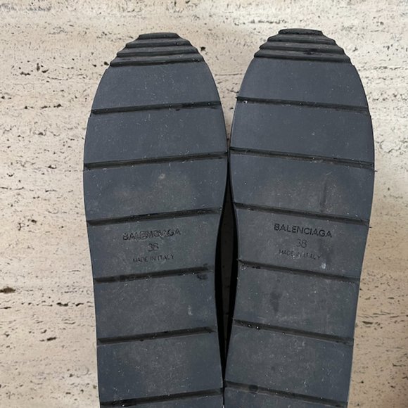 BALENCIAGA Platform Leather Pumps Size: 8 | IT 38 - Picture 5 of 5